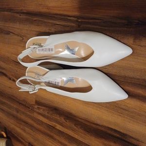 White Gianni Bini heels size 11